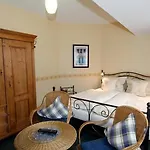Kachelburg 3*