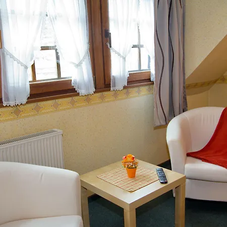 Hotel-garni-kachelburg ديبليخ