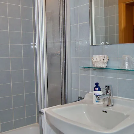 فندق Hotel-garni-kachelburg