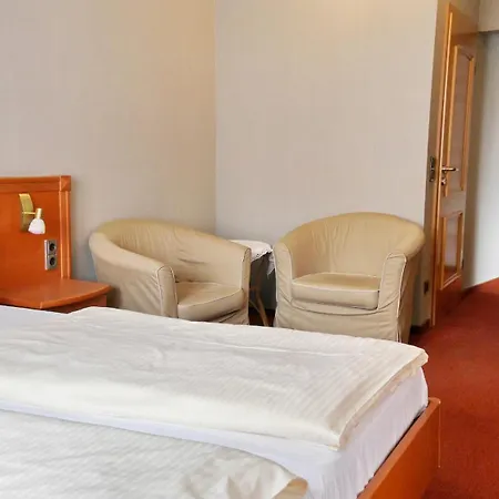 Hotel-garni-kachelburg Hotel