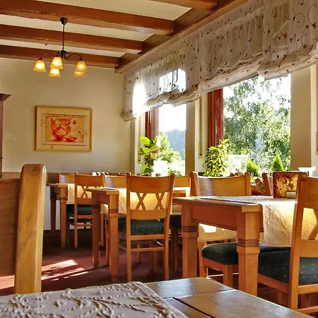 Hotel Hotel-garni-kachelburg 3*